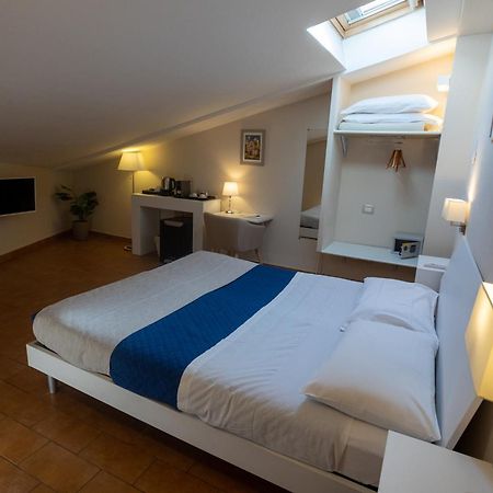 Helios Assisi Hotel Exterior photo