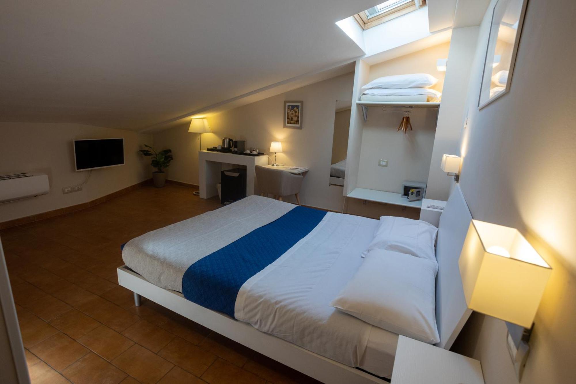Helios Assisi Hotel Exterior photo